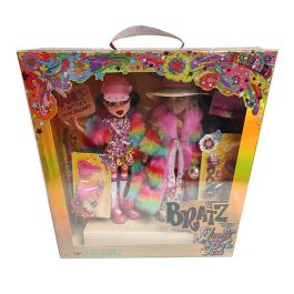 BRATZ DESIGNER PRIDE DOLL-MGA-580324